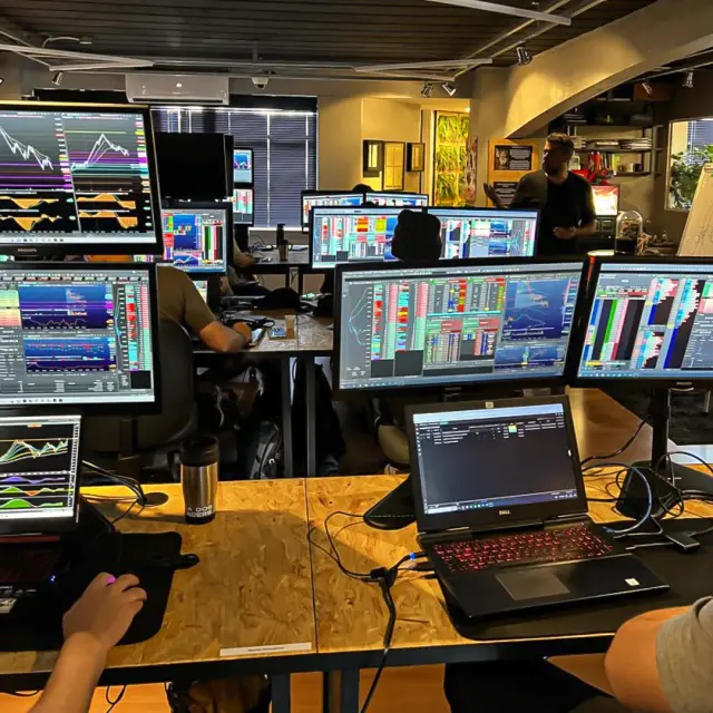 Espaço físico da Liga dos Traders